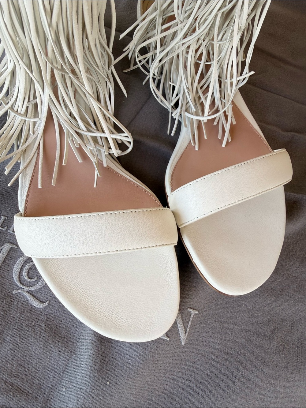 RARE Alexander McQueen White Fringe Ankle-Strap Sandals SZ 38.5 - Picture 4 of 9